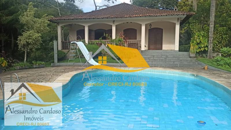 Vendo lindo sítio na Chácara do Paraíso com piscina - Alessandro Cardoso Imóveis