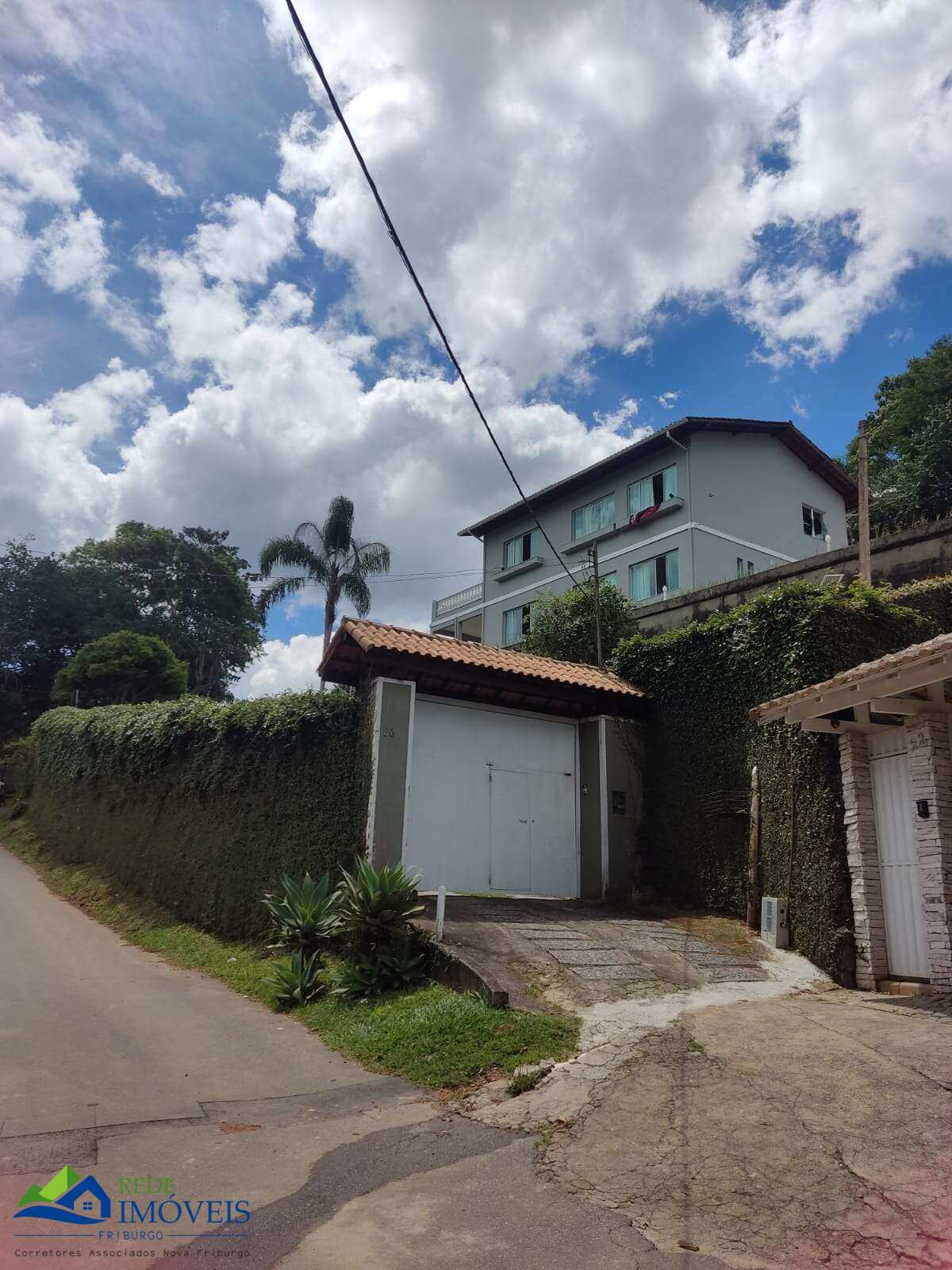 Casa à venda em Nova Friburgo, NOVA SUIÇA, com 4 quartos, 500m²