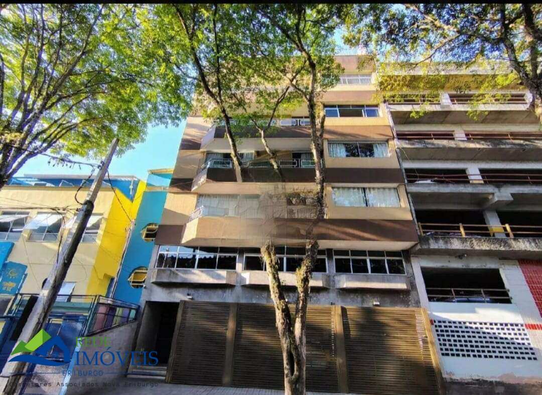Apartamento à venda em Nova Friburgo, Centro, com 3 quartos, 100m²