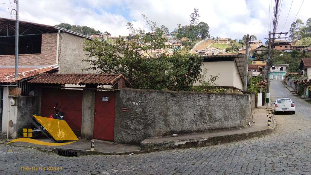 Vendo Casa em Varginha com 2 Quartos e 2 Vagas de Garagem - Alessandro Cardoso Imóveis